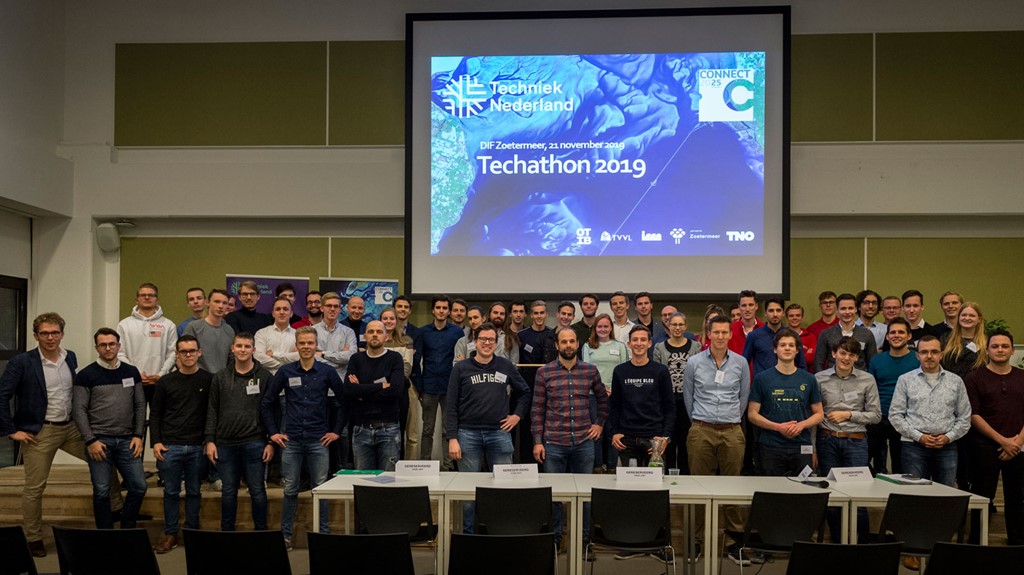 Techathon-2019_Alle-deelnemers1600
