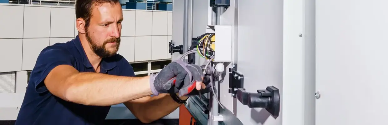 Monteur koudetechniek en luchtbehandeling 1200