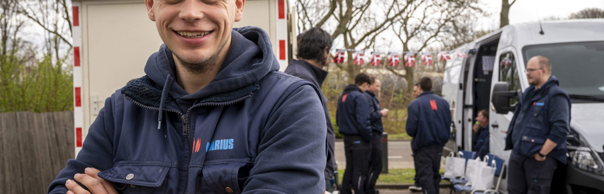 Installateur bouwplaats lachen - 1880x