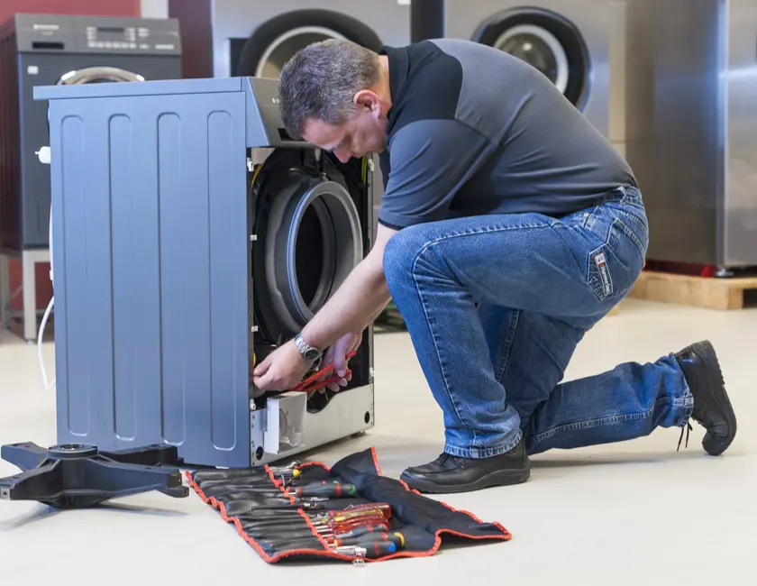 Reparatie Van Een Wasmachine