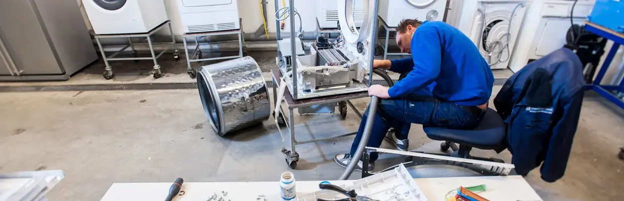 UV01969 Witgoed Reparatie 1880X