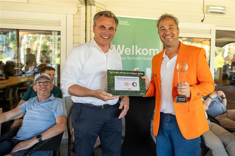 Verbist, winnaar 18/holes en het Oranje jasje