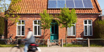 UV04520 Woning Zonnepanelen 1600X900