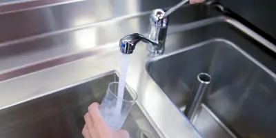 Kraan met leidingwater