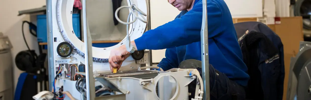 Werktafel reparatie wasmachine