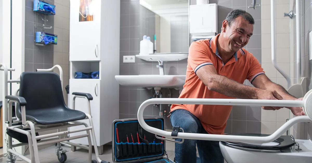 Sanitair ouderen toilet 1200