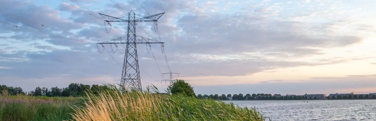 Istock 2138175764 Elektriciteitsnet Netcongestie Elektriciteit 1880X