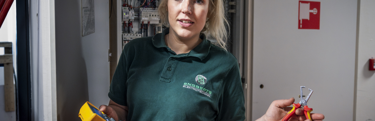 Vakmanschap vrouw meisje meten - 5000