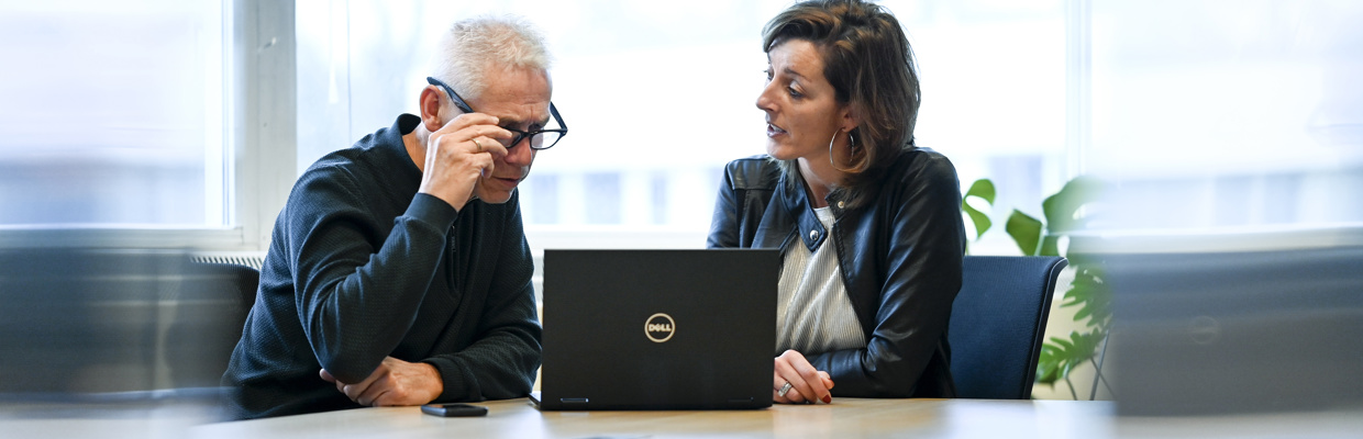 Arbeidsovereenkomst overleg laptop - 4528